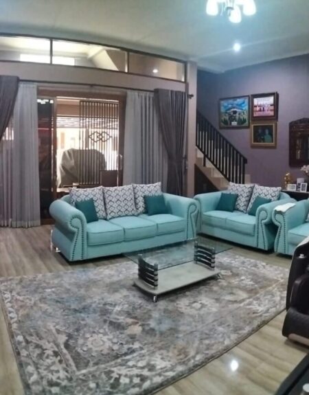 Gallery (12)