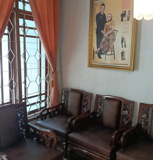 Gallery (2) Gallery (2)